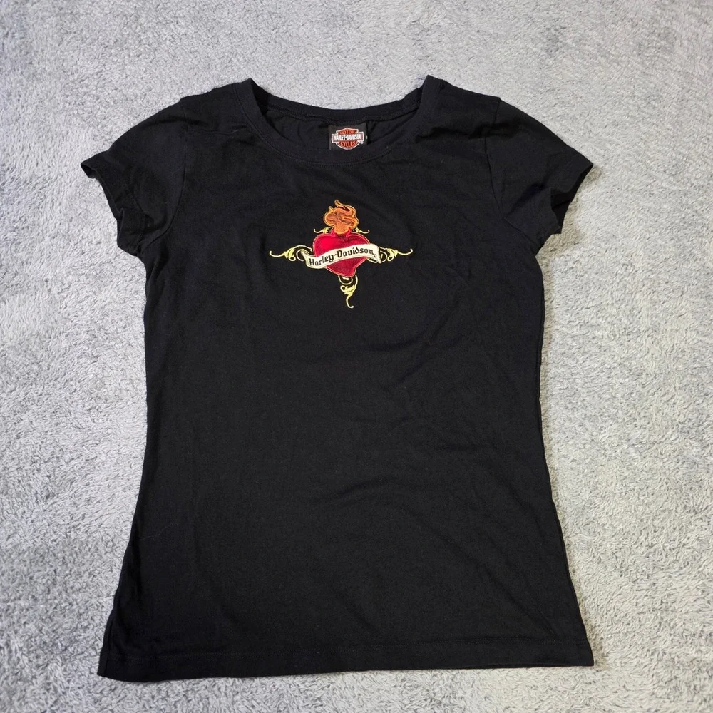 Harley-Davidson Womens Large T-Shirt Black Embroidered Flaming Heart Las Vegas - Picture 1 of 5